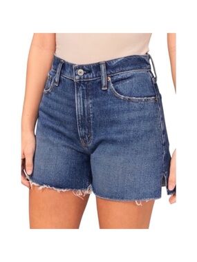Abercrombie & Fitch The 4” Mom Short High Rise Cirve Love SZ 31/12 nwot